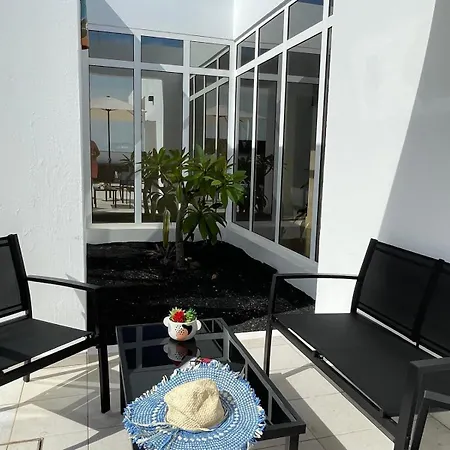 Casa Guayo * Tias